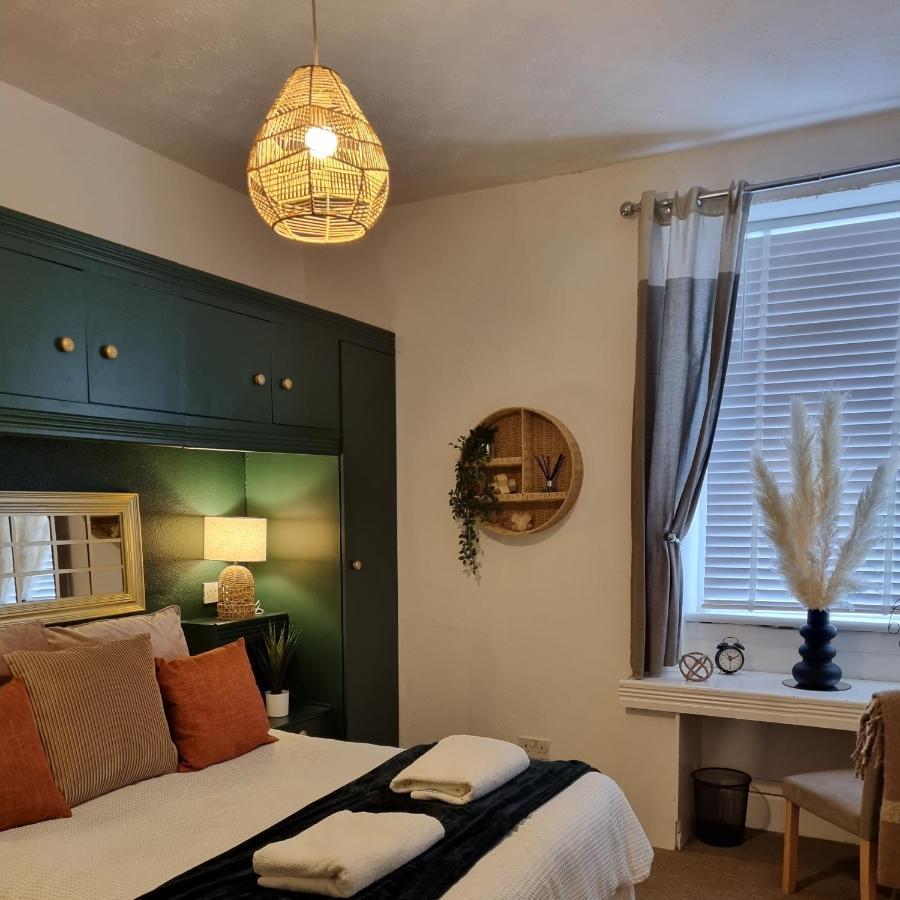 Inverness City Centre Flat 외부 사진
